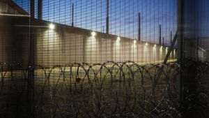 Opt manifestanţi pro-europeni din Georgia condamnaţi la închisoare